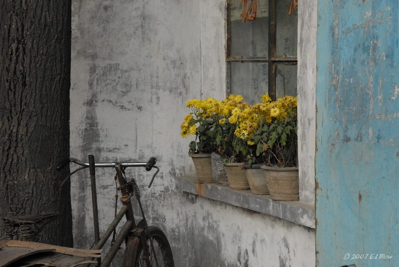 Window sill.jpg - Near Marco Polo Bridge, Beijing